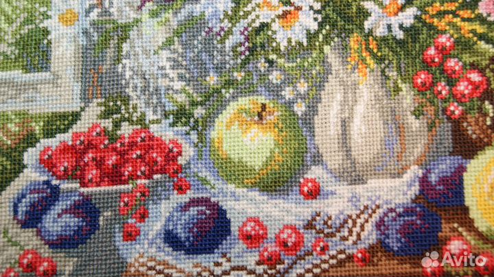 Картина, вышитая крестом 