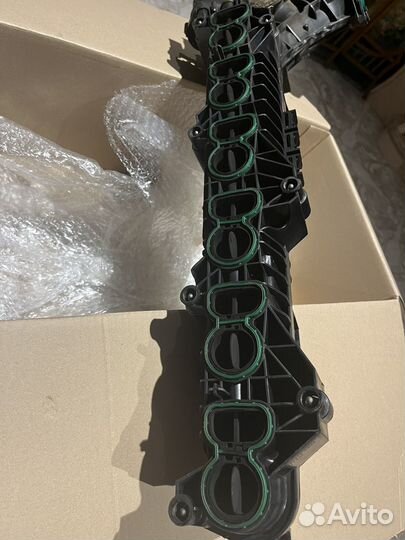 Впускной коллектор bmw 730ld 2018