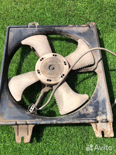 Вентилятор охлаждения Mitsubishi Galant 8