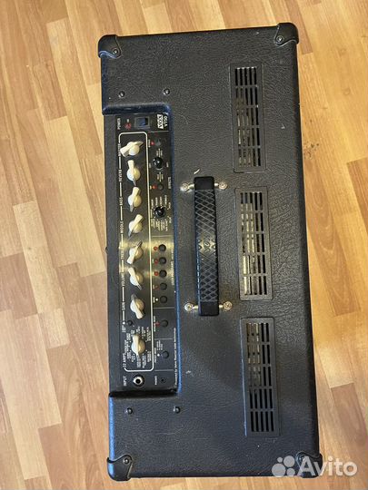 Гитарный усилитель VOX VT50
