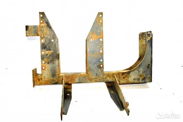 Кронштейн крыла, передний мост задний левый DAF XF