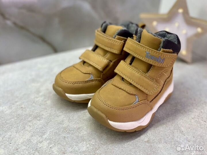 Ботинки 22 размер Tombi новые