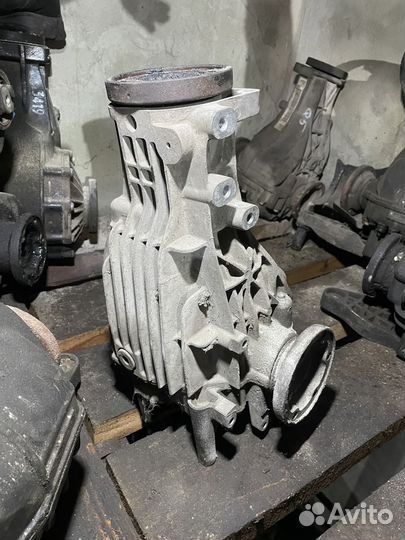 Редуктор задний Ауди А8 4Е Д3 BVJ