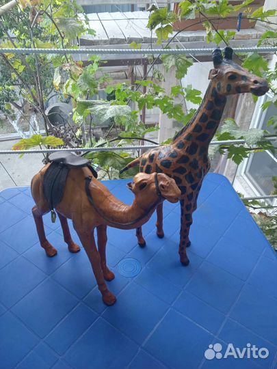 Статуэтка Жираф и Верблюд из Египта