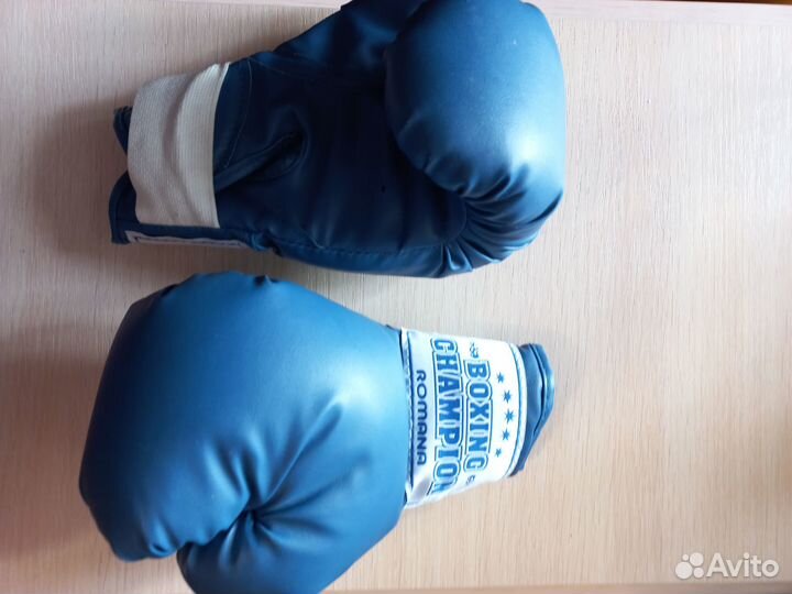 Продам детские вещи