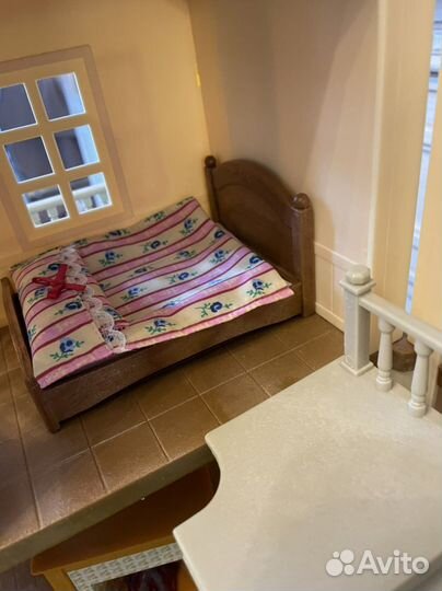 Sylvanian Families большой дом со светом