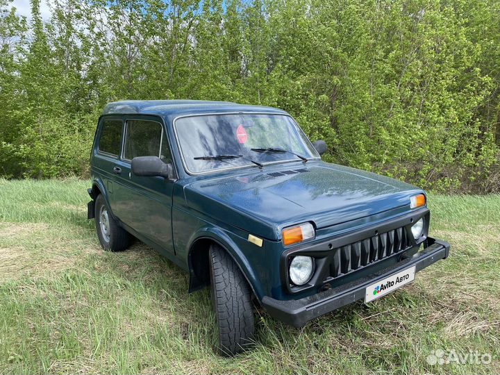 LADA 4x4 (Нива) 1.7 МТ, 2000, 200 000 км