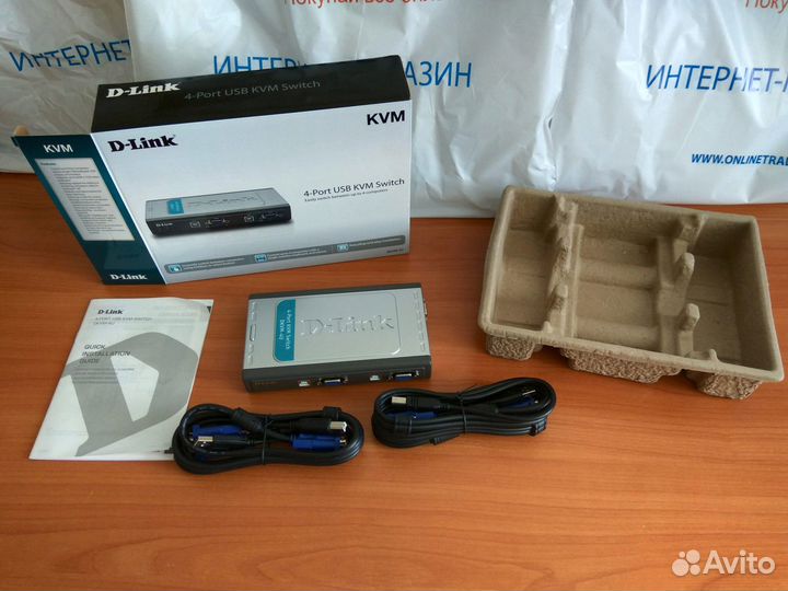 Переключатель D-Link dkvm-4U