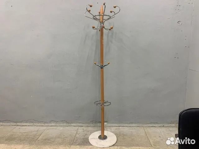 Вешалка для одежды напольная