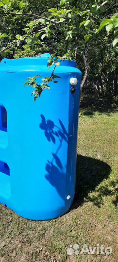 Емкость пластиковая 1.500л