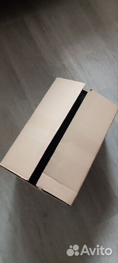 Коробка с вещами