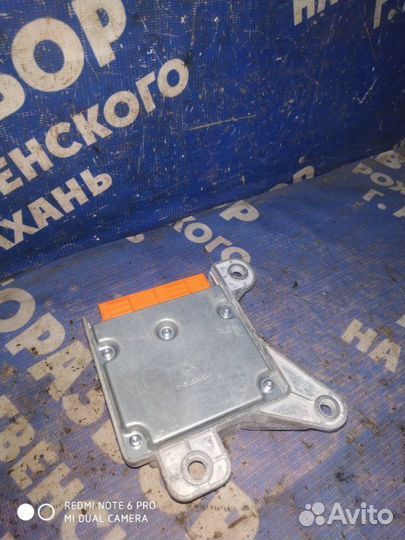 Блок управления airbag Ваз Лада Приора седан 21126