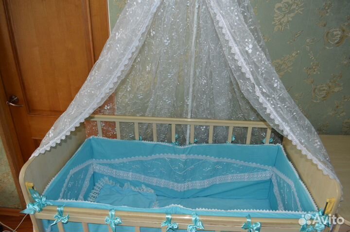 Комплект в детскую кроватку