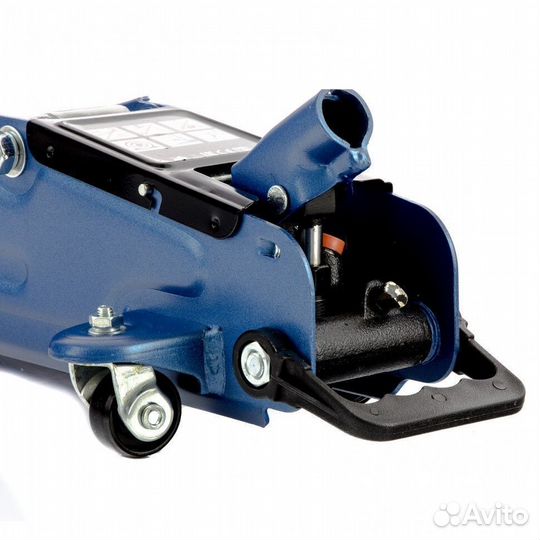 Домкрат Stels подкатной, 2 т, h подъема 140-340 мм