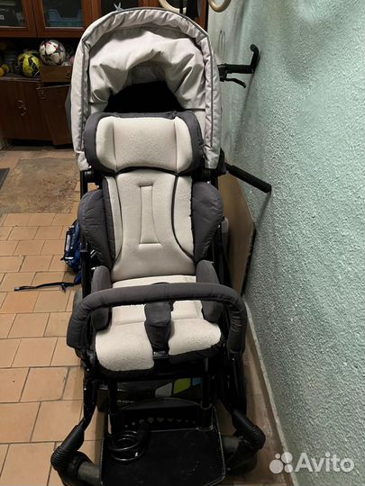 Инвалидное кресло -коляска