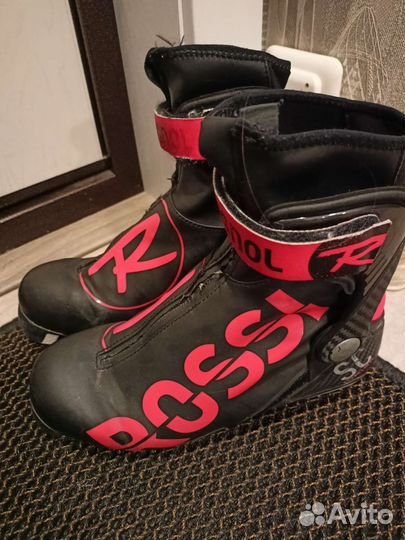 Лыжные ботинки коньковые rossignol