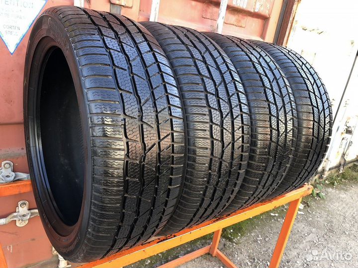 Continental ContiWinterContact TS 830 P 235/45 R19