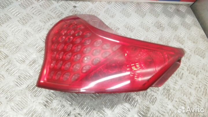 Фонарь Peugeot 3008 (2009-2016)
