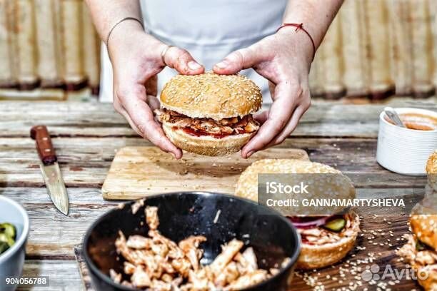 Помощник повара