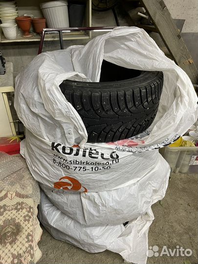 Nokian Tyres Hakkapeliitta 5 245/45 R17