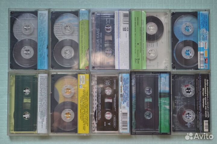 Аудиокассеты и диски со студийными записями