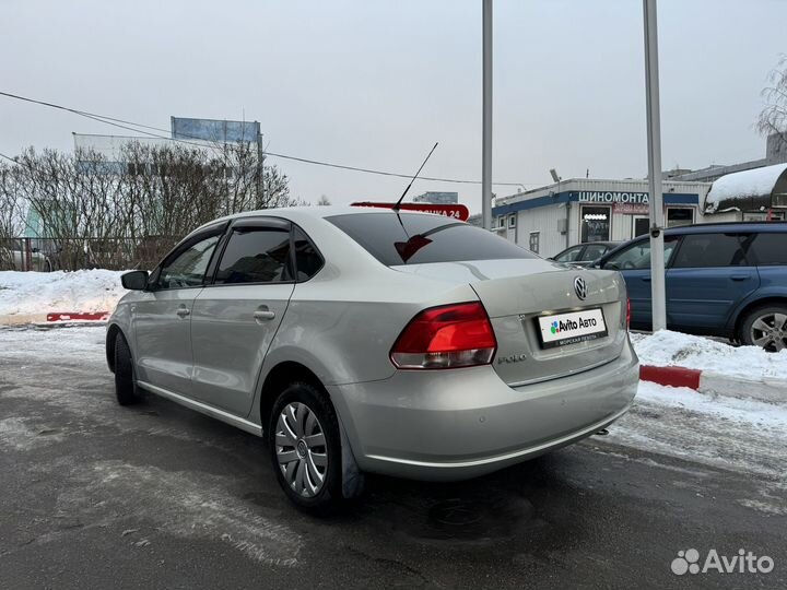 Volkswagen Polo 1.6 AT, 2012, 237 700 км