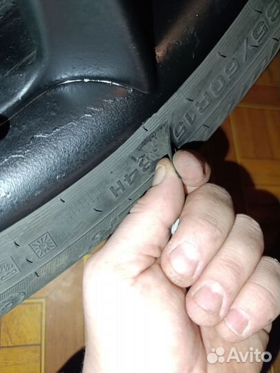 Продам 4 диска с шинами. Лето. 185 на 60. R15