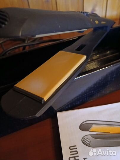 Утюжок для волос профессиональный Braun