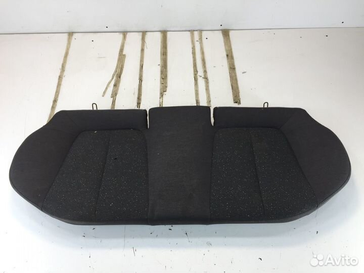 Hyundai accent Сиденье заднее