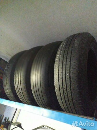 Bridgestone Blizzak Extra PM-30 215/70 R17