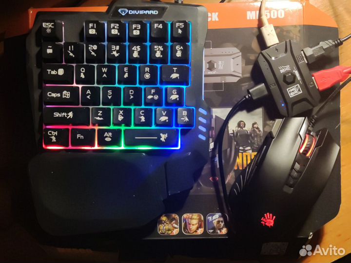 Игровая клавиатура с подсветкой для телефона