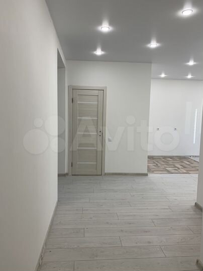 2-к. квартира, 66,9 м², 2/14 эт.