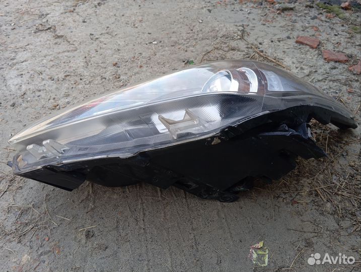 Фара передняя левая toyota приус 30