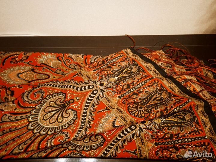 Павловопосадский палантин