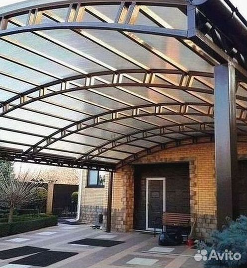 Навес из поликарбоната