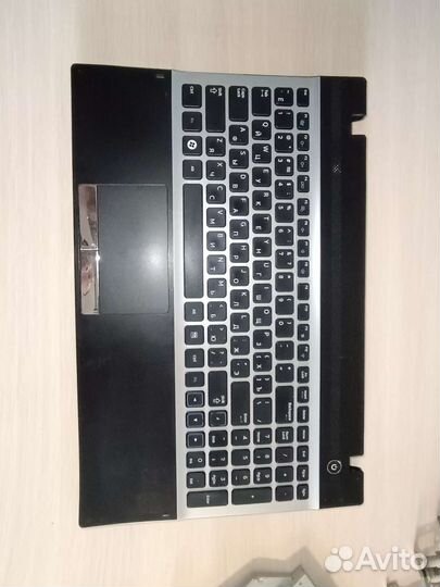 Samsung np300v5a корпус и запчасти