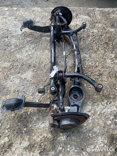 Volkswagen Passat B7 Задний подрамник балка в сбор