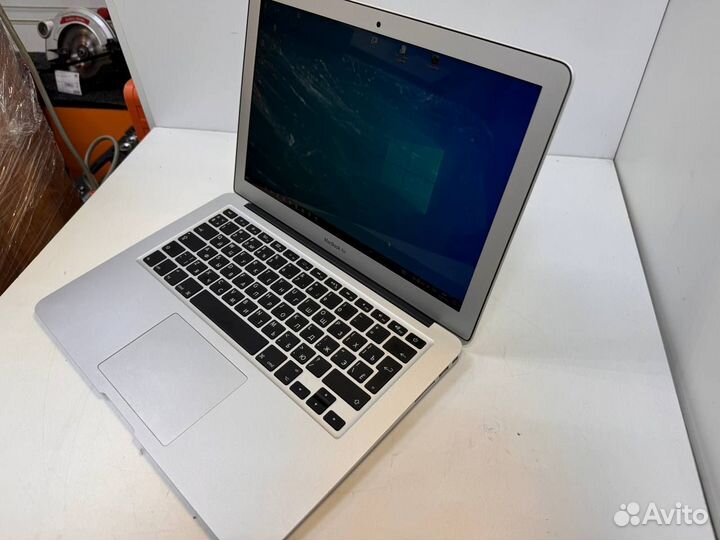 Ноутбук Apple MacBook Air 13 2015 (A1466)