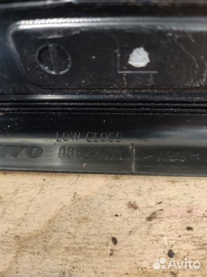 Накладка порога внутренняя Volvo v50