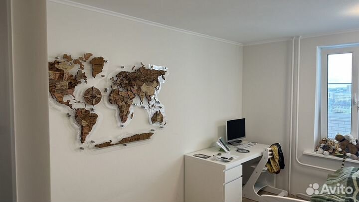 Настенная карта мира