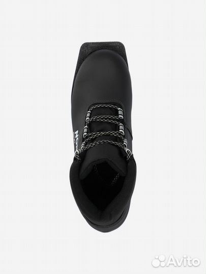 Лыжи и лыжные ботинки 