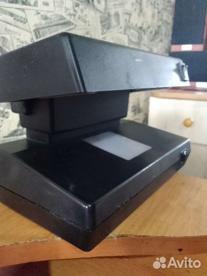 МашинкаДля проверки денег