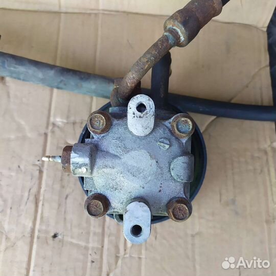 Mitsubishi galant насос гура