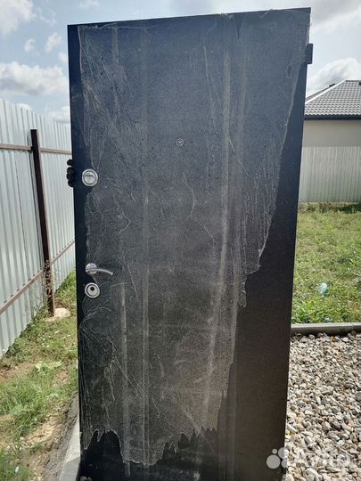 Дверь входная