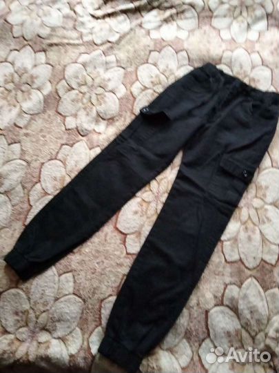 Пакет вещей на р. 128 штаны, кофты