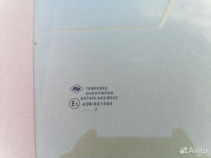 Стёкла боковые на ваз 2110-2112