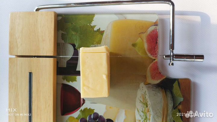 Доска стеклянная для резки сыра