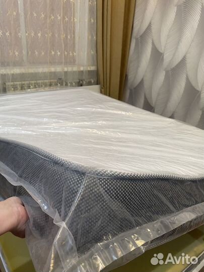 Матрас ортопедический 140х200 бу