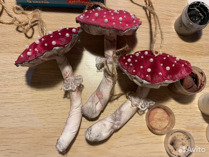 Мухомор на елку