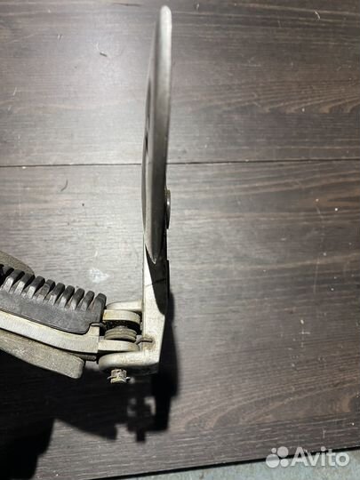 Левый кронштейн для suzuki hayabusa gsx1300r 03